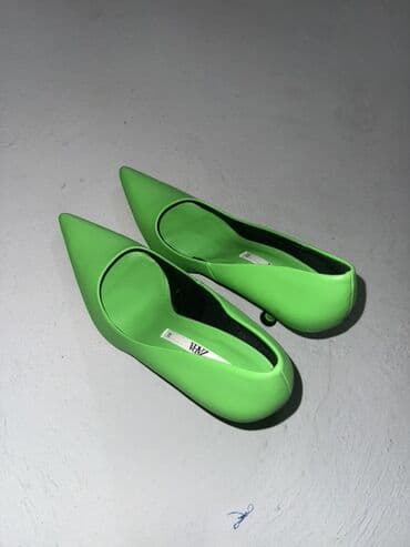 Ugg obuća: Salonke, Zara, 37 — 4