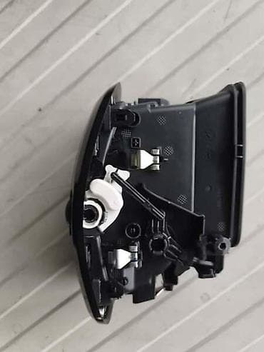 komora za pumpicu: DESNA REŠETKA VENTILACIJE ZA CITROEN C5 AIRCROSS OD 2017. DO 2024 — 2