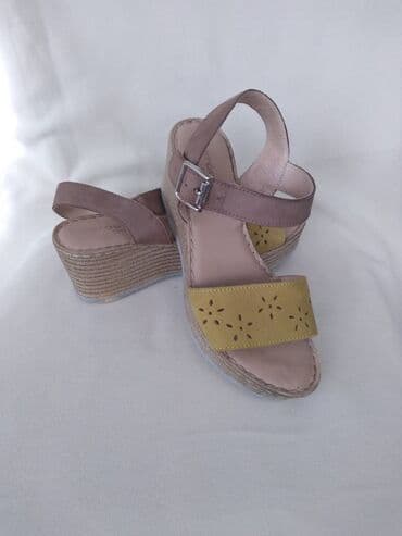 oksfordice sa platformom: Sandals, Aeros, 38 — 9