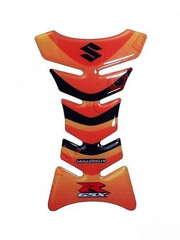 helanke s: SUZUKI GSXR - tank pad - 584 📌 Opis: Samolepljivi protektor za — 1