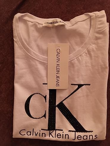 gležnjače ženske: Calvin Klein Jeans ženska majica kratkih rukava - Model: klasična — 5