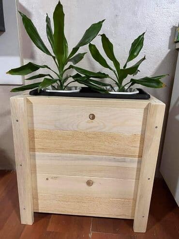 ads police: 4500rsd lakirane bezjonim lakom
4.800rsd u bojama po izboru — 3