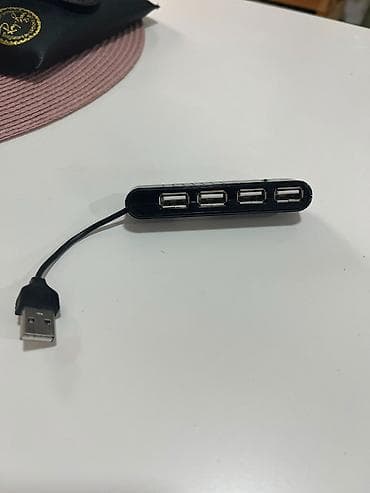 mikseri za testo polovni cene: USB Hub koriscen, ispravan skroz — 2