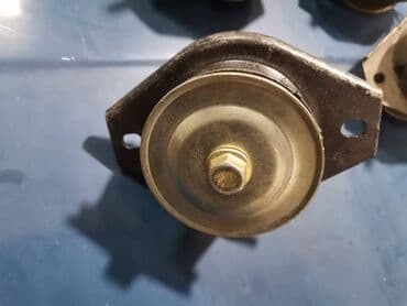 prednji branik za citroen c3 cena: Nosac motora predni bocni desni Lada . Novo. Originalno. Ruske — 8