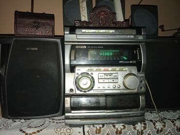 Antikviteti: Starinski metalni grejač za ruke, smešten u originalnoj kutiji sa — 3