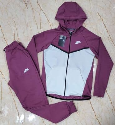tech fleece black: Zenska Nike tech fleece komplet trenerka PAMUK Cena 4400 dinara — 3