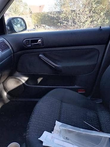 TAPACIRI ZA VOLKSWAGEN GOLF 4 | Tapaciri za Golf 4 5v elektro Ostali na lalafo.rs TAPACIRI ZA VOLKSWAGEN GOLF 4 | Tapaciri za Golf 4 5v elektro Ostali