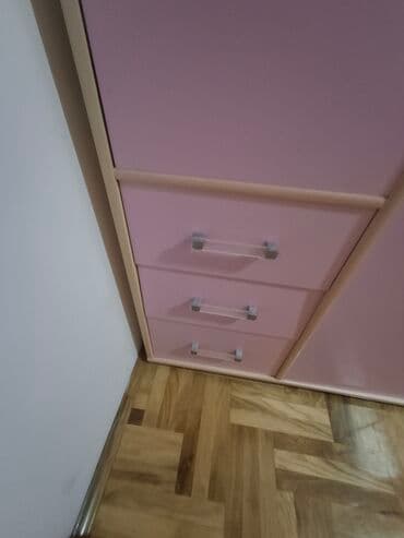 paket garderobe za devojcice: Ovaj dečiji ormar u roze boji sa tri krila i tri fioke pruža — 2