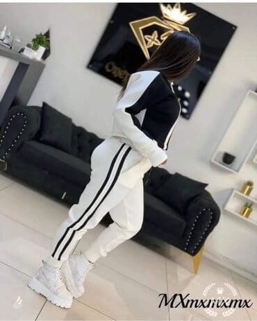 zenski kompleti katrin: Komplet: 2.600 dinara — 4