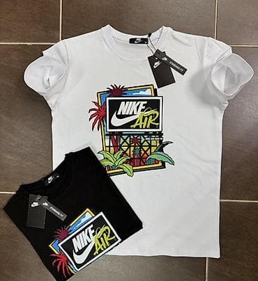 crne baletanke: Men's T-shirt Stone Island, bоја - Bež — 5