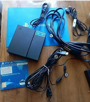 ps 3 pes: Sony PlayStation VR (PS VR) set za PS4 + kamera Komplet sadrži: - PS — 6