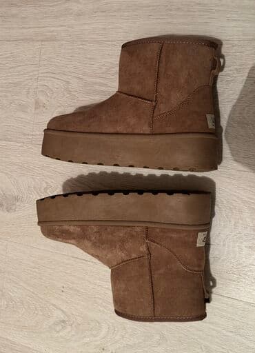 camper obuca beograd: Ugg čizme, 40 — 2
