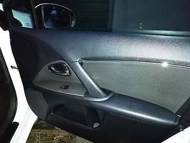 UNUTRAŠNJA BRAVA ZA TOYOTA AVENSIS OD 2009. DO 2015. GOD. | Velika na lalafo.rs UNUTRAŠNJA BRAVA ZA TOYOTA AVENSIS OD 2009. DO 2015. GOD. | Velika