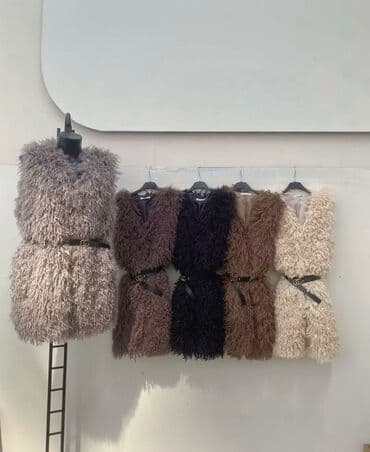 Fur coats: With lining — 1