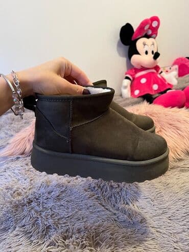 camper obuća srbija: Ugg mini čizme, bоја - Crna — 2