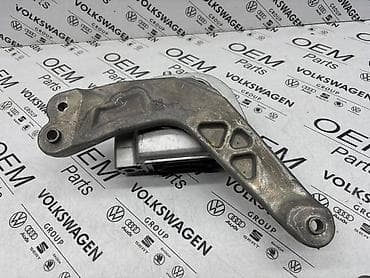6x139.7 17: NOSAČ MOTORA ZA VOLKSWAGEN TIGUAN, TOURAN, GOLF 7 . - 5WA 199 262 AB — 4
