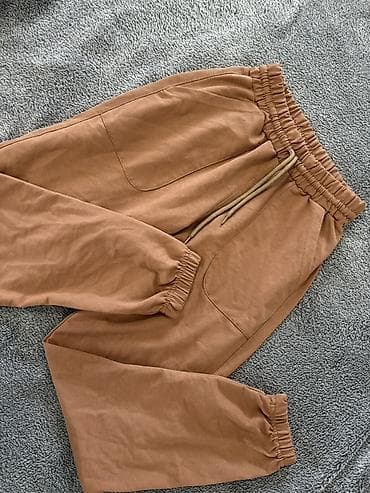 bermude 100: На продају половна гардероба ношена једном или ни једном све ствари су — 6