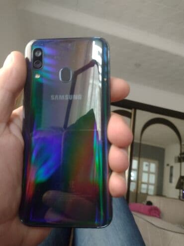 Elektronika: Samsung Galaxy A40, 4 GB, bоја - Tamnoplava, Dual SIM — 2
