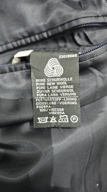 Vests: Muški dugi kaput od vune, tamnoplave boje, sa klasičnim kragnom i — 5