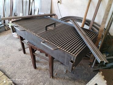 staklene case novi sad: Coal barbeque — 18