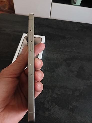 ajfon 12 pro max: Apple iPhone 15 Pro Max – titanijumsko kućište, siva boja — 4