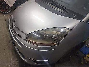 grand scenic: FAROVI XENON ZA CITROEN C4 GRAND PICASSO | Originalni polovni delovi — 1