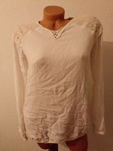 Košulje: Bela bluzica kao nova,velicina S — 3