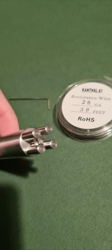 Klešta: ▪︎ Na prodaju sve sa postavljenih slika: 1) Youde UD Coil Jig V3, alat — 3