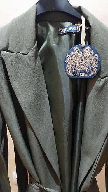 dzak odece garderoba: Ženski blejzer Peafowl – maslinasto zelena boja. Univerzalan za S,M,L — 2