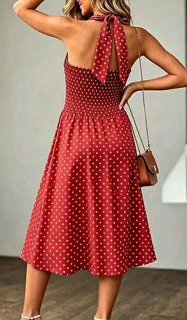 prodaja stvari: 🎗️Haljina 3300 dinara🎗️🧚🧚 #haljine #novakolekcija #prodajahaljina — 3