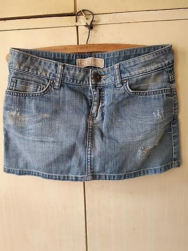 Džins mini suknja TRF - Klasičan kroj sa niskim/standardnim strukom - na lalafo.rs Džins mini suknja TRF - Klasičan kroj sa niskim/standardnim strukom -