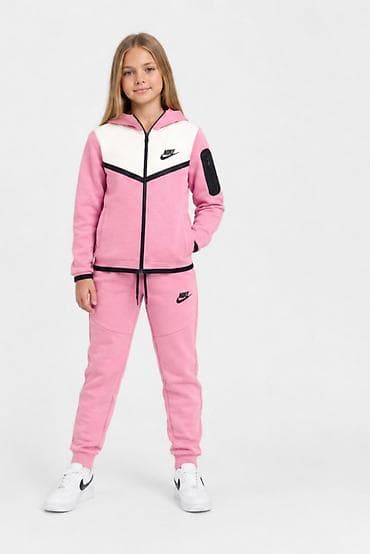 trenerka sinsay: Nike dečija trenerka za devojčice NOVO Novo Pamuk Veličine 8 10 12 14 — 4