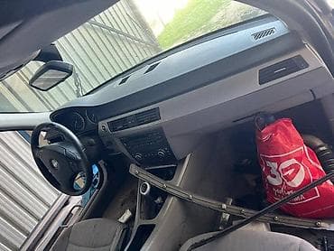 led sijalice za migavce: INSTRUMENT TABLA E90,91 ZA BMW SERIJA 3 | Na stanju novi i polovni — 2
