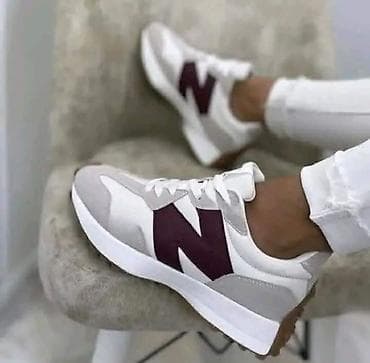 brojevi patika us: NB Clasic
Cena: 3700din ❤️‍🔥
Brojevi: 36-46
pb — 10