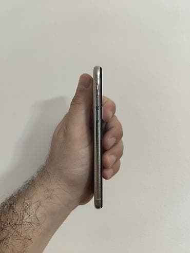 fly s288: Iphone XS sim free icloud free, sa 256 gb memorije. Dobro očuvan i — 3