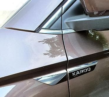 gume kraljevo: Samolepljivi znakovi za krilo Skoda Karoq.  Cana je za komplet leva i — 3