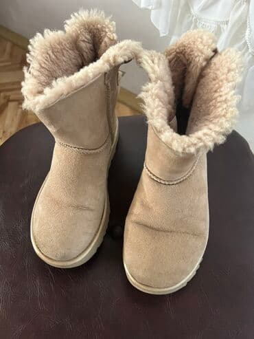 papuce sa vazdusnim djonom: Ugg čizme, bоја - Bež, 38 — 2