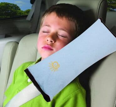 Jastuk za auto pojas za putovanja boje siva, roze i svetlo plava na lalafo.rs Jastuk za auto pojas za putovanja boje siva, roze i svetlo plava