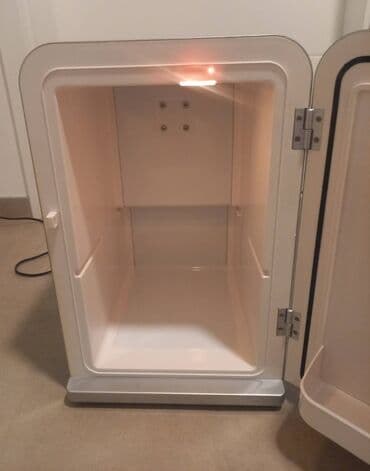 zvucnici i pojacala: Mini frizider MYfridge Ispravan mini frizider poznatog svetskog — 3