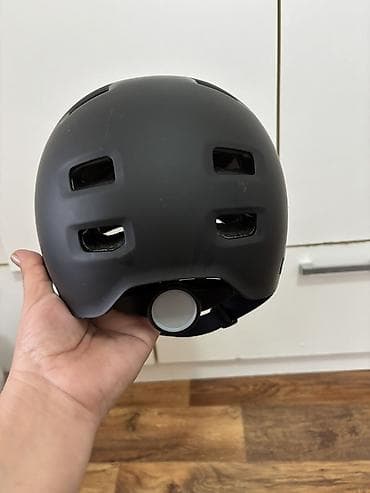 trotinet 2 u 1: Kaciga za rolere, skejt, biciklo itd vel S 52-55 cm je potpuno — 3
