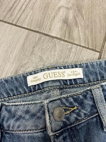 ps torbe zenske: GUESS ženske farmerke – Tapered High Mom Jean - Model: Tapered High — 2