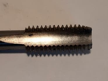 lidl kutija za alat: Ureznice M10, ureznica masinska M10 HSSG -6H Novo, nije koristeno — 7