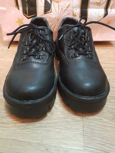 nike air max command white black: Safety work shoes, size - 36 — 2