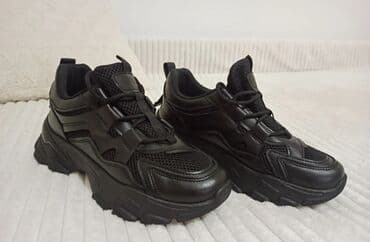 Venčanice i aksesoari: Patike, veličina - 40 — 2