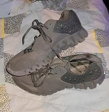 sandale na prst: Uniseks patike – više modela - Bele „chunky“ patike sa povišenim — 7