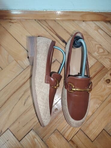 gleznjace sa petom: Mokasine, 39 — 3