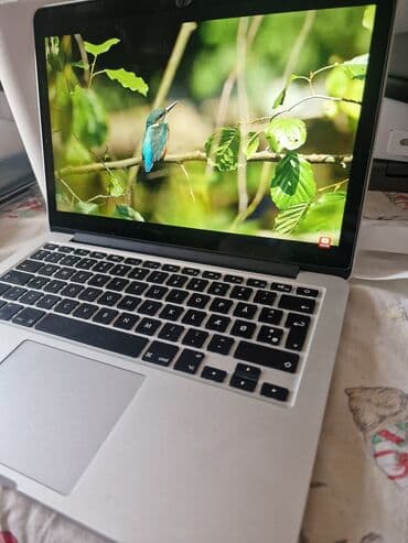 web kamere beograd: Intel Core i5, 8 GB OZU, 13.3 " — 8