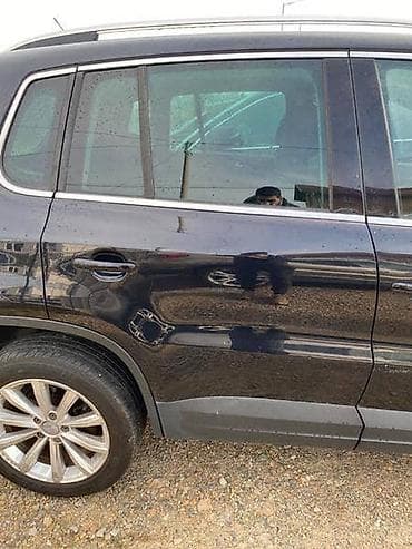 ZADNJA DESNA VRATA ZA VOLKSWAGEN TIGUAN OD 2008. DO 2011. GOD. |
