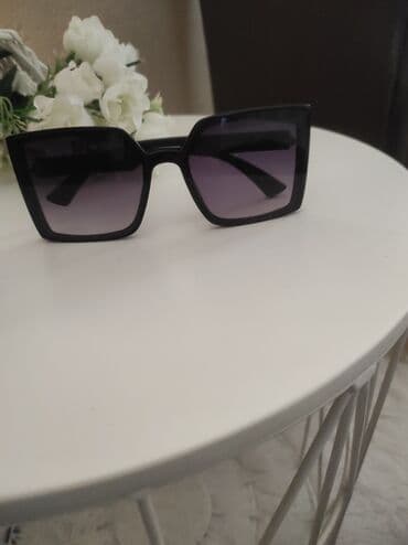 zara crna torbica: Sunglasses, Adidas, color - Black — 1