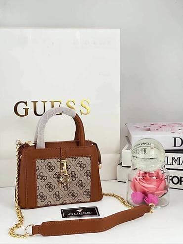ženski pametni sat: GUESS ženska torbica – mini satchel/kamer torba sa lancem - Model — 3
